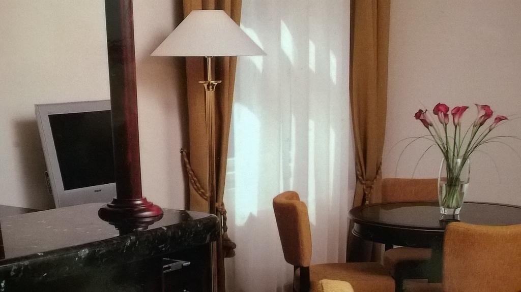 Villa Prubezna Praha Ruang foto